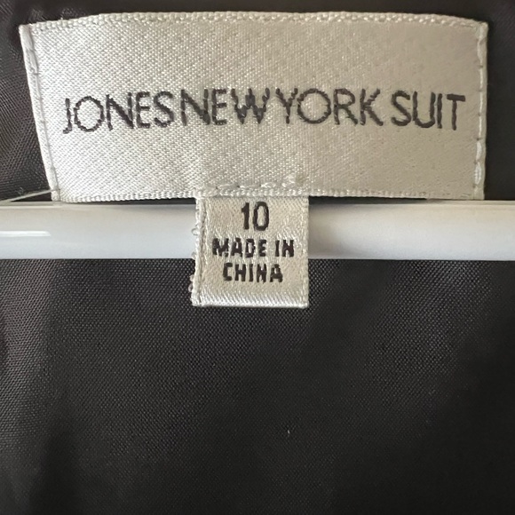 Jones New York Suit Women’s Brown Dressy Tank Top - Picture 4 of 8